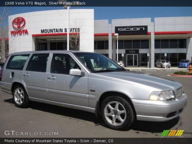 1998 Volvo V70 Wagon in Silver Metallic