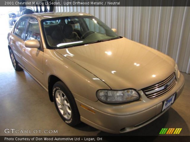 2001 Chevrolet Malibu LS Sedan in Light Driftwood Metallic