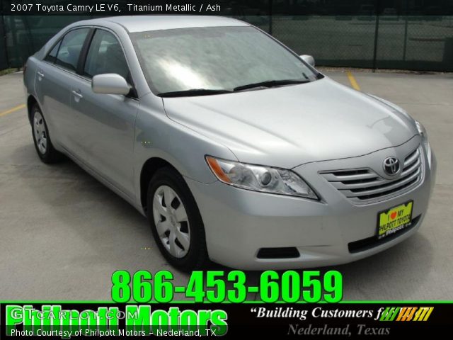 2007 Toyota Camry LE V6 in Titanium Metallic