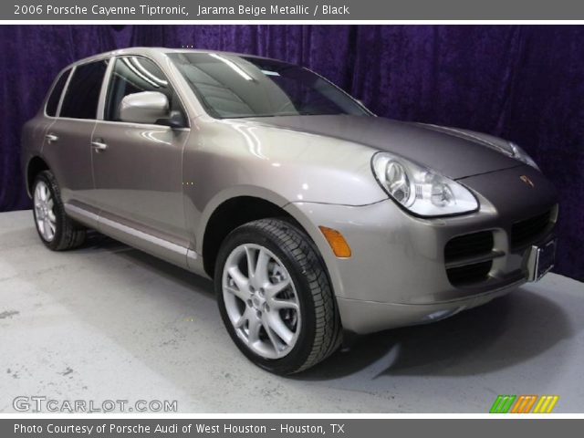 2006 Porsche Cayenne Tiptronic in Jarama Beige Metallic