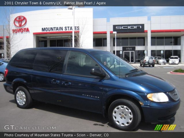 2001 Chrysler Town & Country LX in Patriot Blue Pearl