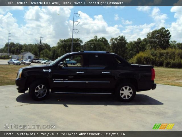 2007 Cadillac Escalade EXT AWD in Black Raven
