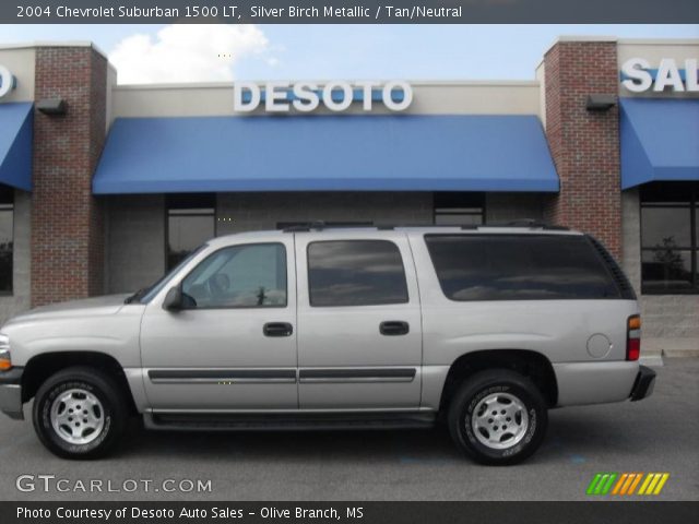 2004 Chevrolet Suburban 1500 LT in Silver Birch Metallic