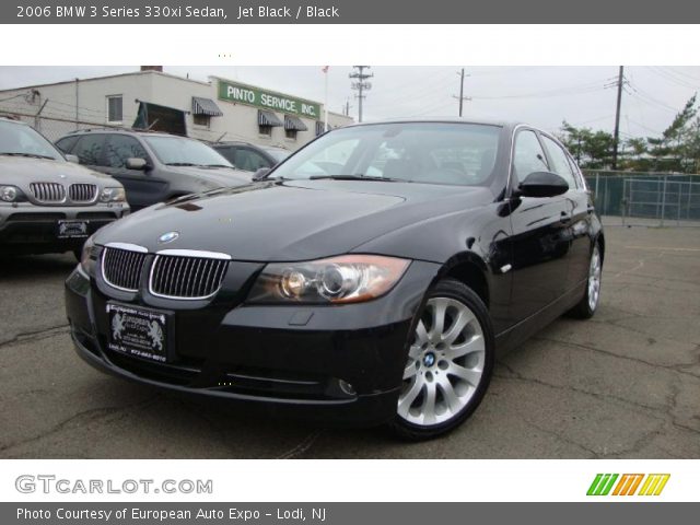 2006 BMW 3 Series 330xi Sedan in Jet Black