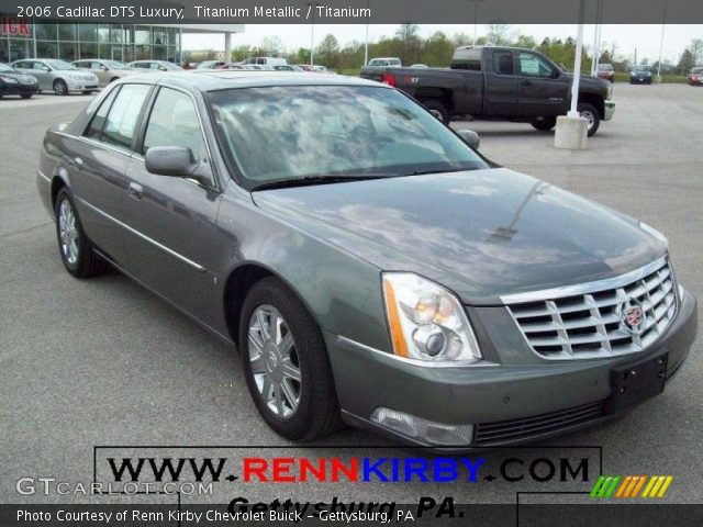 2006 Cadillac DTS Luxury in Titanium Metallic