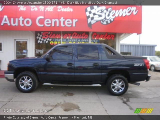 2004 Chevrolet Avalanche 1500 Z71 4x4 in Dark Blue Metallic