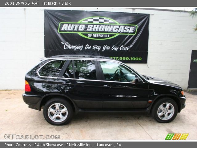 2001 BMW X5 4.4i in Jet Black