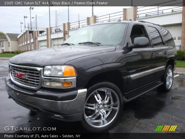 2005 GMC Yukon SLT 4x4 in Onyx Black
