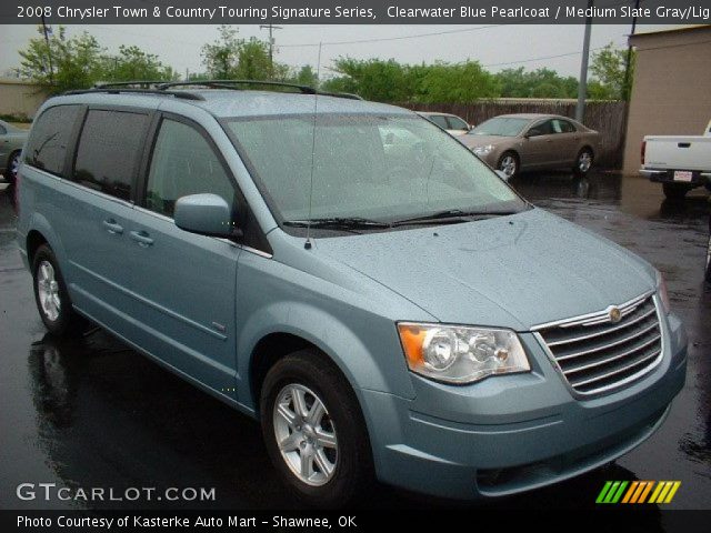 2008 Chrysler Town & Country Touring Signature Series in Clearwater Blue Pearlcoat