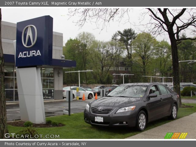 2007 Toyota Camry XLE in Magnetic Gray Metallic