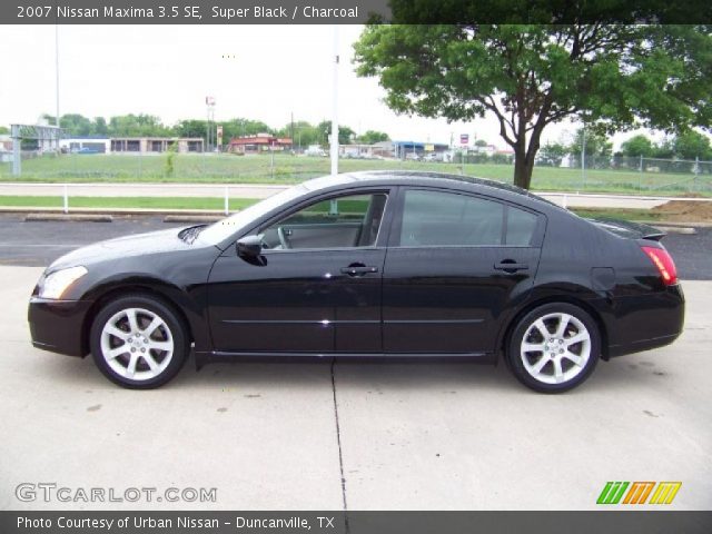2007 Nissan Maxima 3.5 SE in Super Black