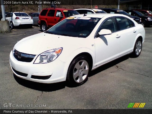 2009 Saturn Aura XE in Polar White