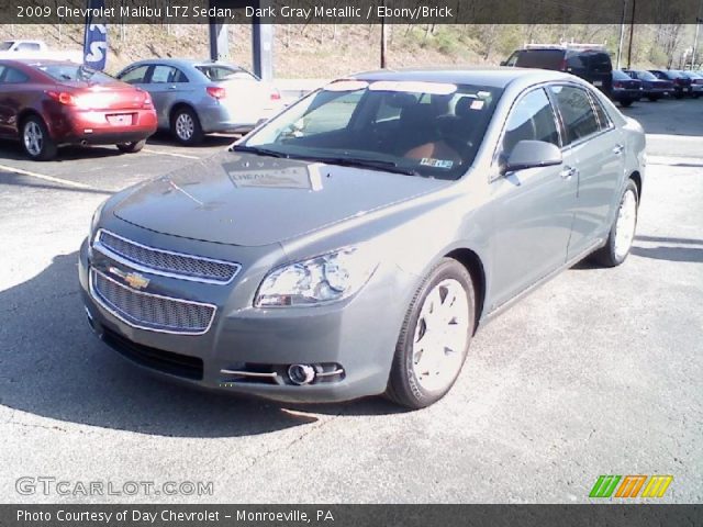 2009 Chevrolet Malibu LTZ Sedan in Dark Gray Metallic