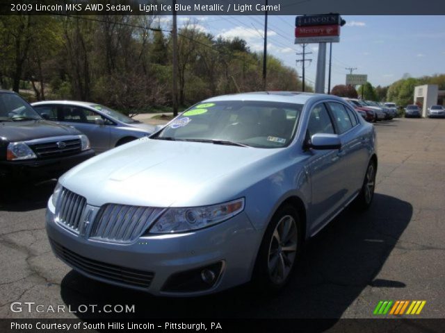 2009 Lincoln MKS AWD Sedan in Light Ice Blue Metallic