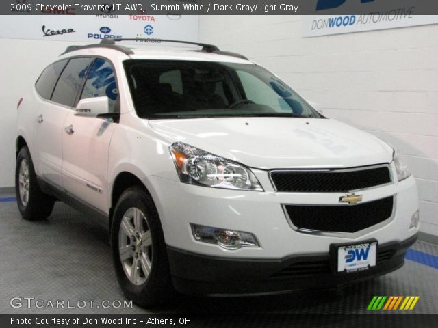 2009 Chevrolet Traverse LT AWD in Summit White