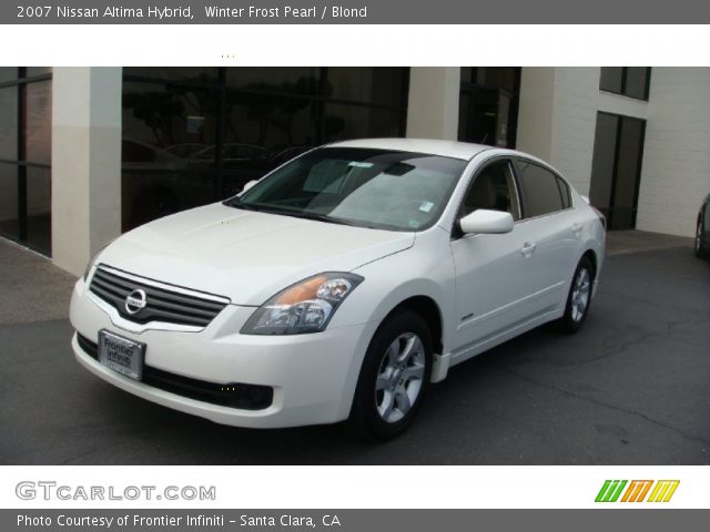 2007 Nissan Altima Hybrid in Winter Frost Pearl