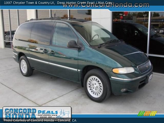 1997 Chrysler Town & Country LX in Deep Hunter Green Pearl