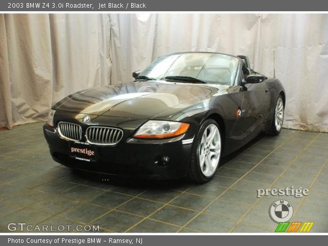 2003 BMW Z4 3.0i Roadster in Jet Black