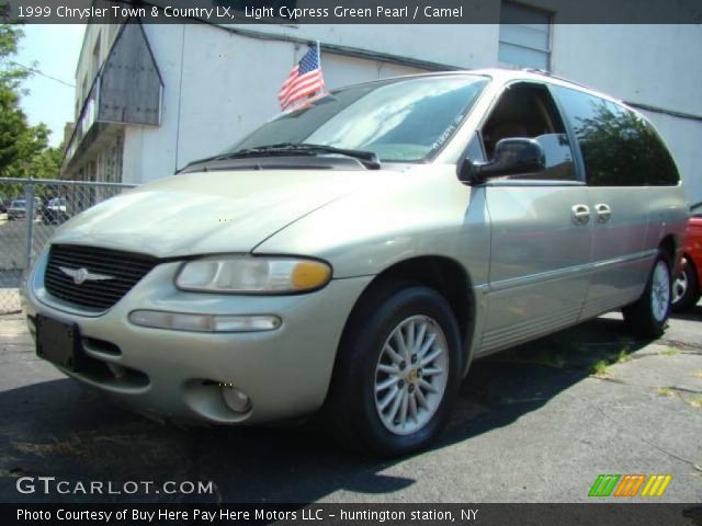 1999 Chrysler Town & Country LX in Light Cypress Green Pearl