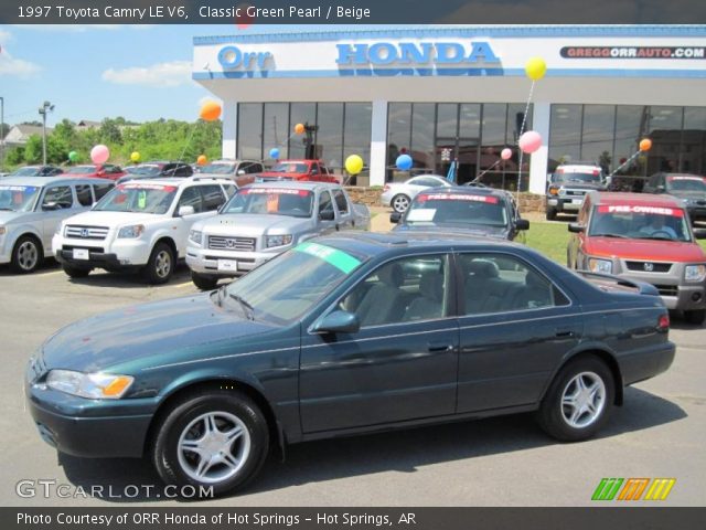 1997 Toyota Camry LE V6 in Classic Green Pearl