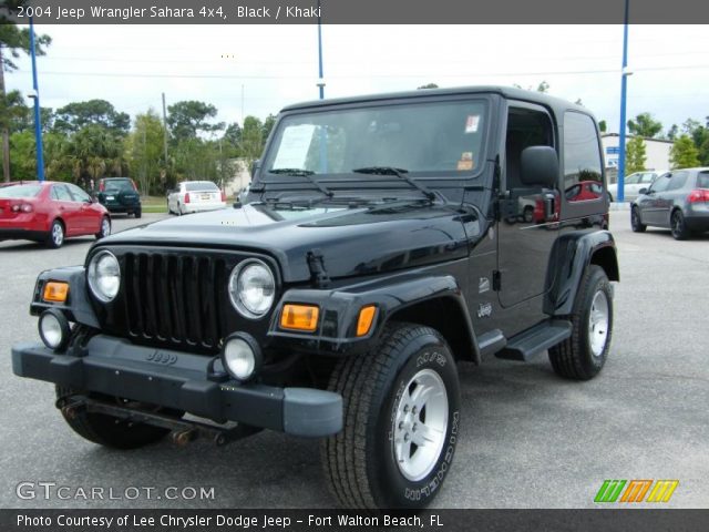 2004 Jeep Wrangler Sahara 4x4 in Black