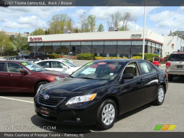 2007 Toyota Camry XLE in Black