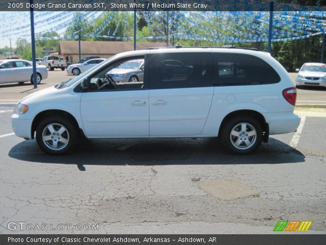 2005 Dodge Grand Caravan SXT in Stone White