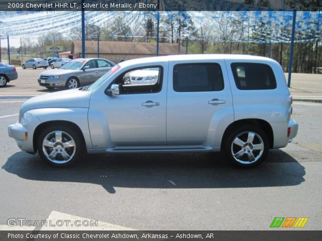 2009 Chevrolet HHR LT in Silver Ice Metallic