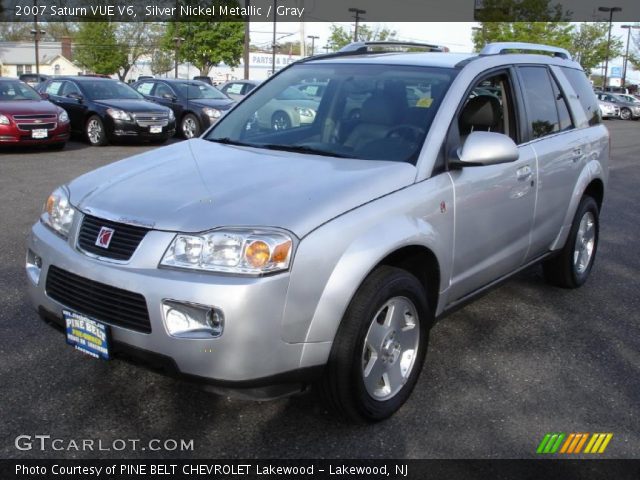 2007 Saturn VUE V6 in Silver Nickel Metallic
