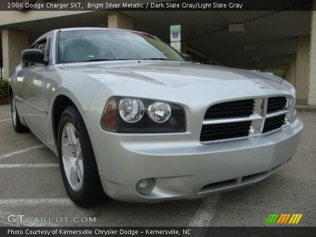 2006 Dodge Charger SXT in Bright Silver Metallic