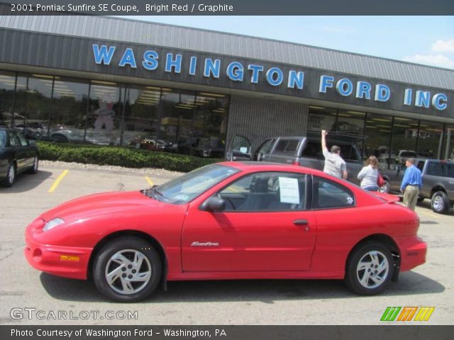 2001 Pontiac Sunfire SE Coupe in Bright Red