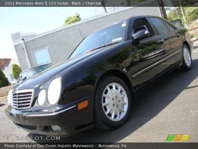 2001 Mercedes-Benz E 320 Sedan in Black
