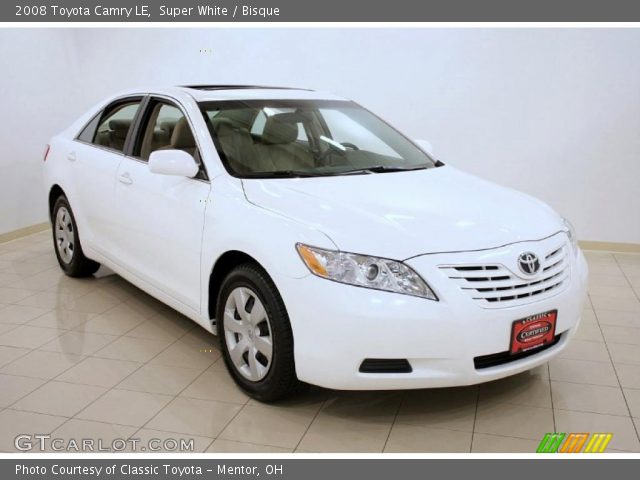 2008 Toyota Camry LE in Super White