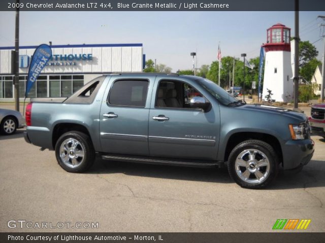 2009 Chevrolet Avalanche LTZ 4x4 in Blue Granite Metallic