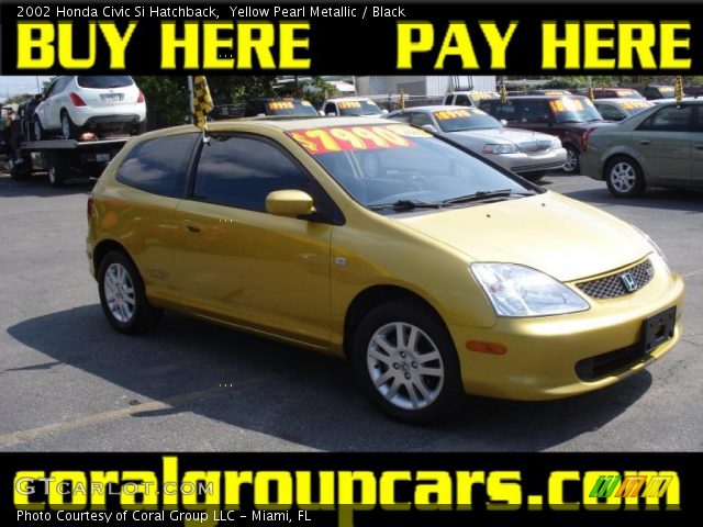 2002 Honda Civic Si Hatchback in Yellow Pearl Metallic