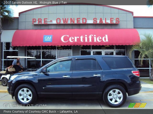2007 Saturn Outlook XE in Midnight Blue