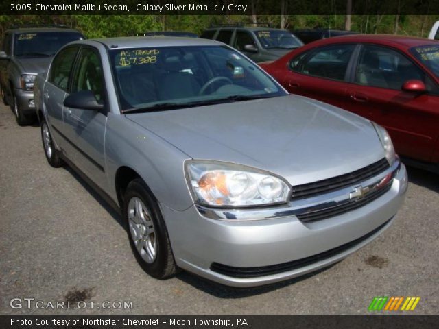 2005 Chevrolet Malibu Sedan in Galaxy Silver Metallic