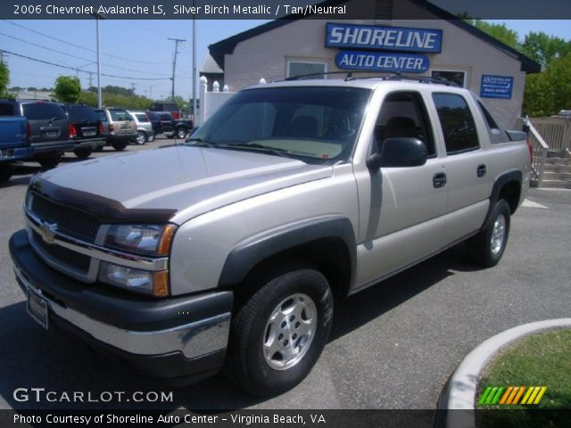 2006 Chevrolet Avalanche LS in Silver Birch Metallic