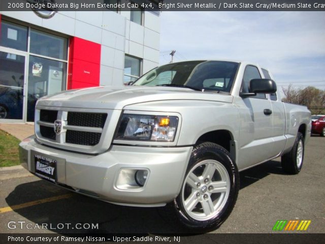 2008 Dodge Dakota Big Horn Extended Cab 4x4 in Bright Silver Metallic