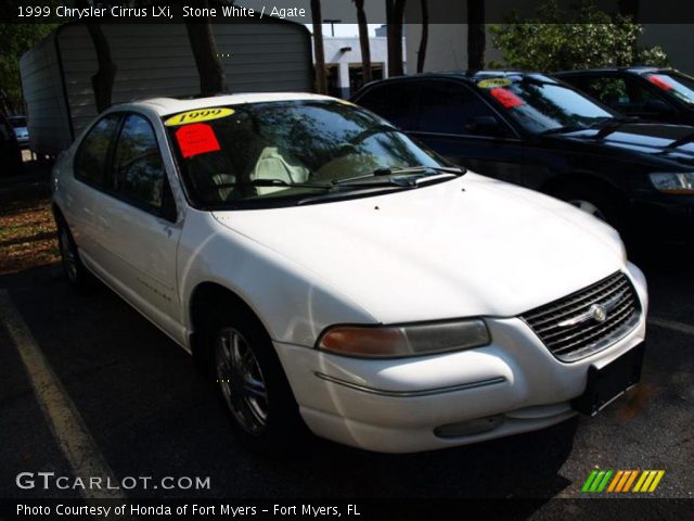 1999 Chrysler Cirrus LXi in Stone White
