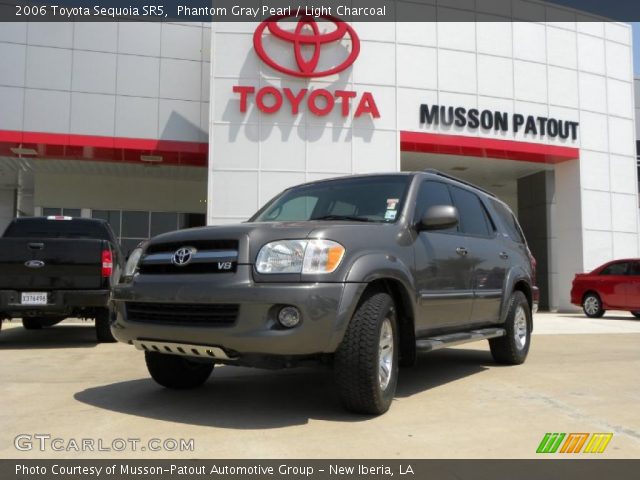 2006 Toyota Sequoia SR5 in Phantom Gray Pearl