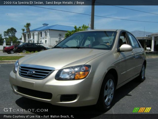2009 Kia Spectra EX Sedan in Sand Beige Metallic
