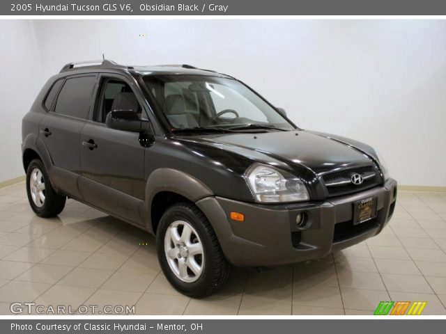 2005 Hyundai Tucson GLS V6 in Obsidian Black