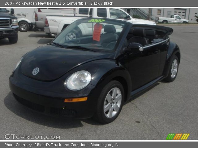 2007 Volkswagen New Beetle 2.5 Convertible in Black