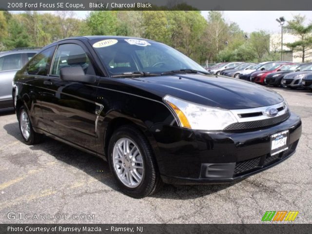 2008 Ford Focus SE Coupe in Black