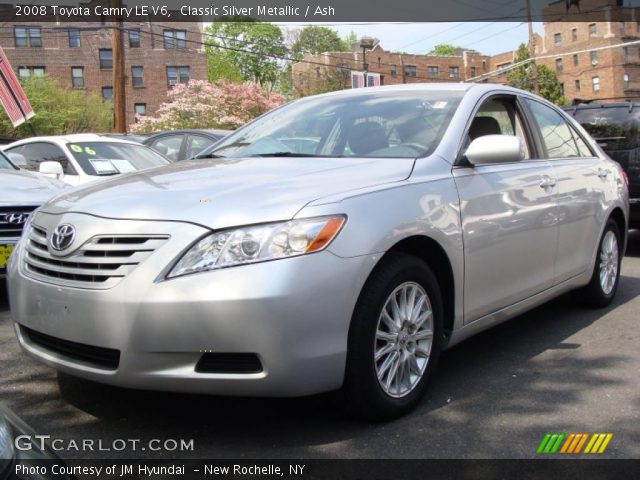 2008 Toyota Camry LE V6 in Classic Silver Metallic