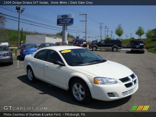 2006 Dodge Stratus SXT Sedan in Stone White