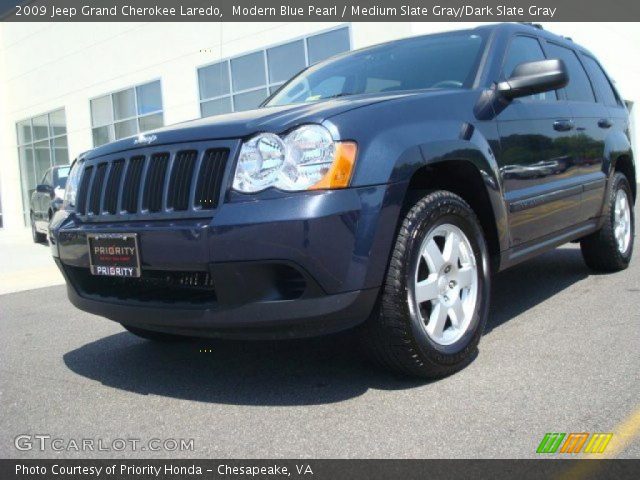2009 Jeep Grand Cherokee Laredo in Modern Blue Pearl