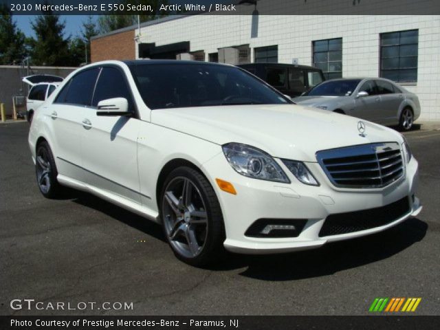 2010 Mercedes-Benz E 550 Sedan in Arctic White