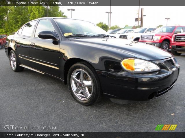 2003 Pontiac Grand Am SE Sedan in Black